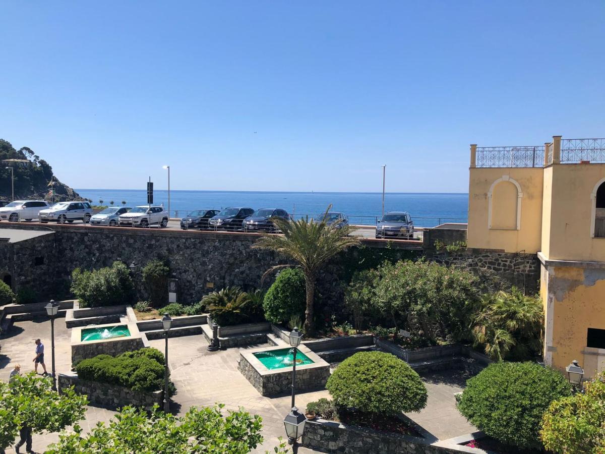 Appartamento Via Rezzano Vista Mare โบนัสโซลา ภายนอก รูปภาพ